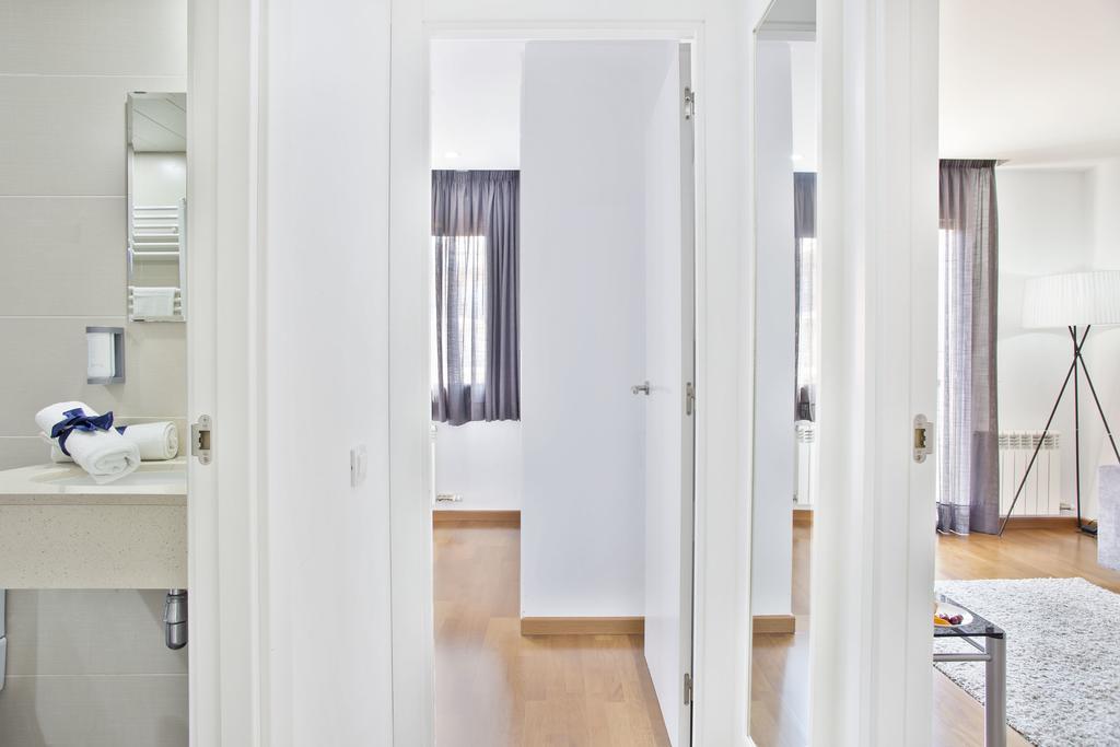 Habitat Apartments Guitart Barcellona Esterno foto